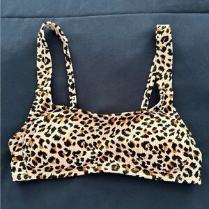 Leopard Print Women's swimsuit top